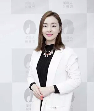 南汇金佳玭 美容协会会长